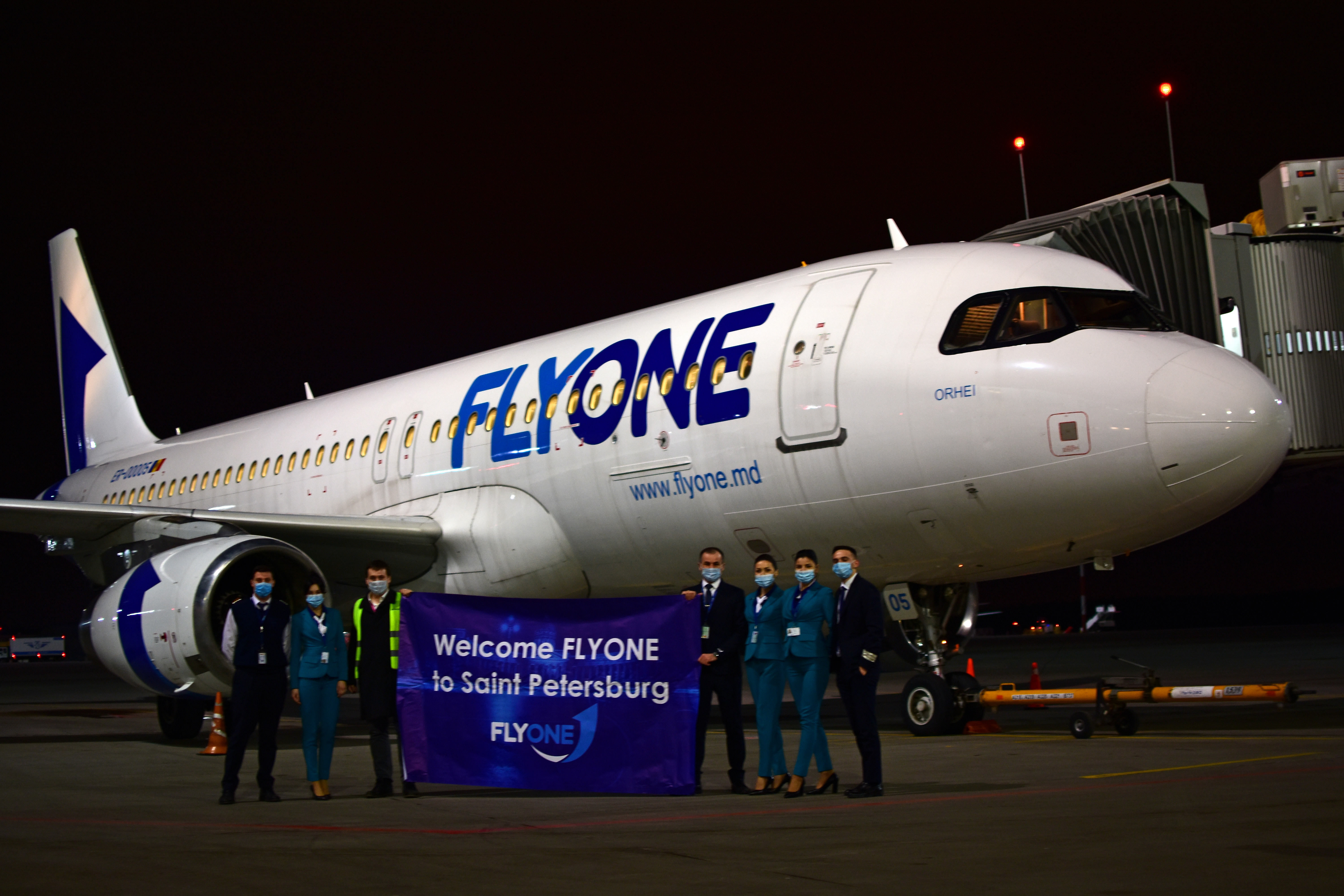 FLYONE запускает полеты в/из Санкт-Петербурга!